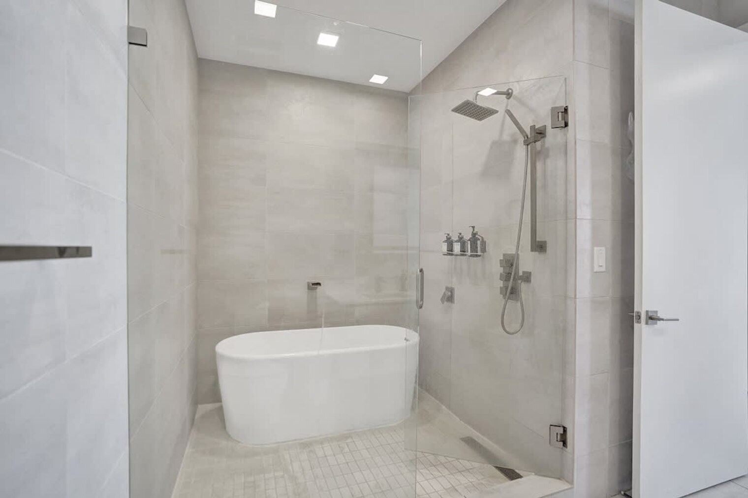 Building Photo - 1220 17th St