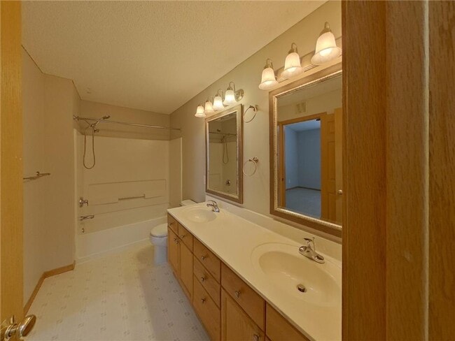 Building Photo - 14397 Banyan Ln