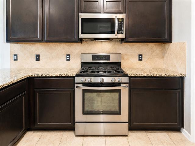 Building Photo - 1229 Walnut Cliff Ct