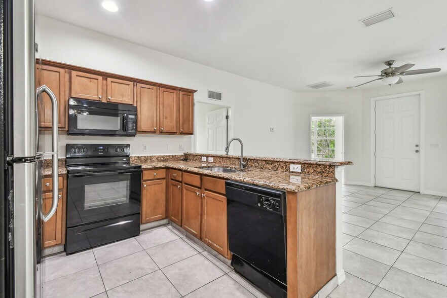 Building Photo - 2632 River Preserve Ct