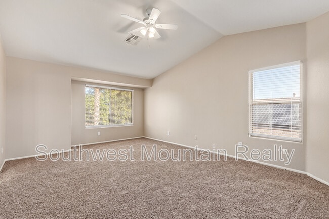 Building Photo - 42538 Sparks Ct