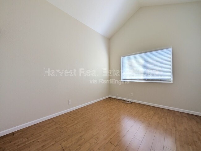Building Photo - 5621 Civic Terrace Ave