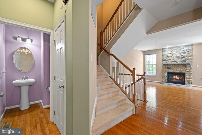 Building Photo - 261 Tall Trees Cir