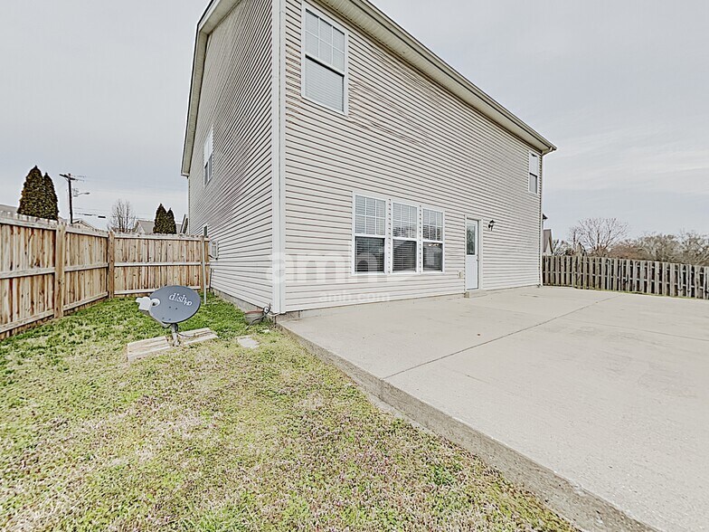 Building Photo - 377 Stewart Springs Dr