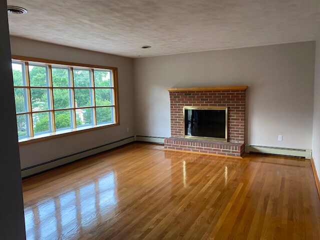 Building Photo - 432 Petty Ave