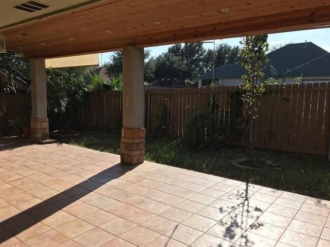 Building Photo - 316 Cinnamon Teal Loop