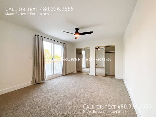 Building Photo - 228 W Royal Palm Rd