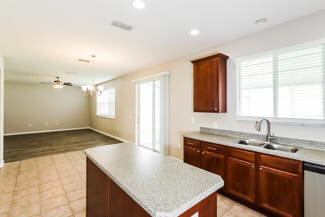 Building Photo - 4093 Festival Pointe Blvd