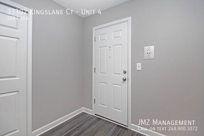 Building Photo - 33302 Kingslane Ct