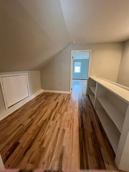 2nd floor bonus space - 17 Arnold St