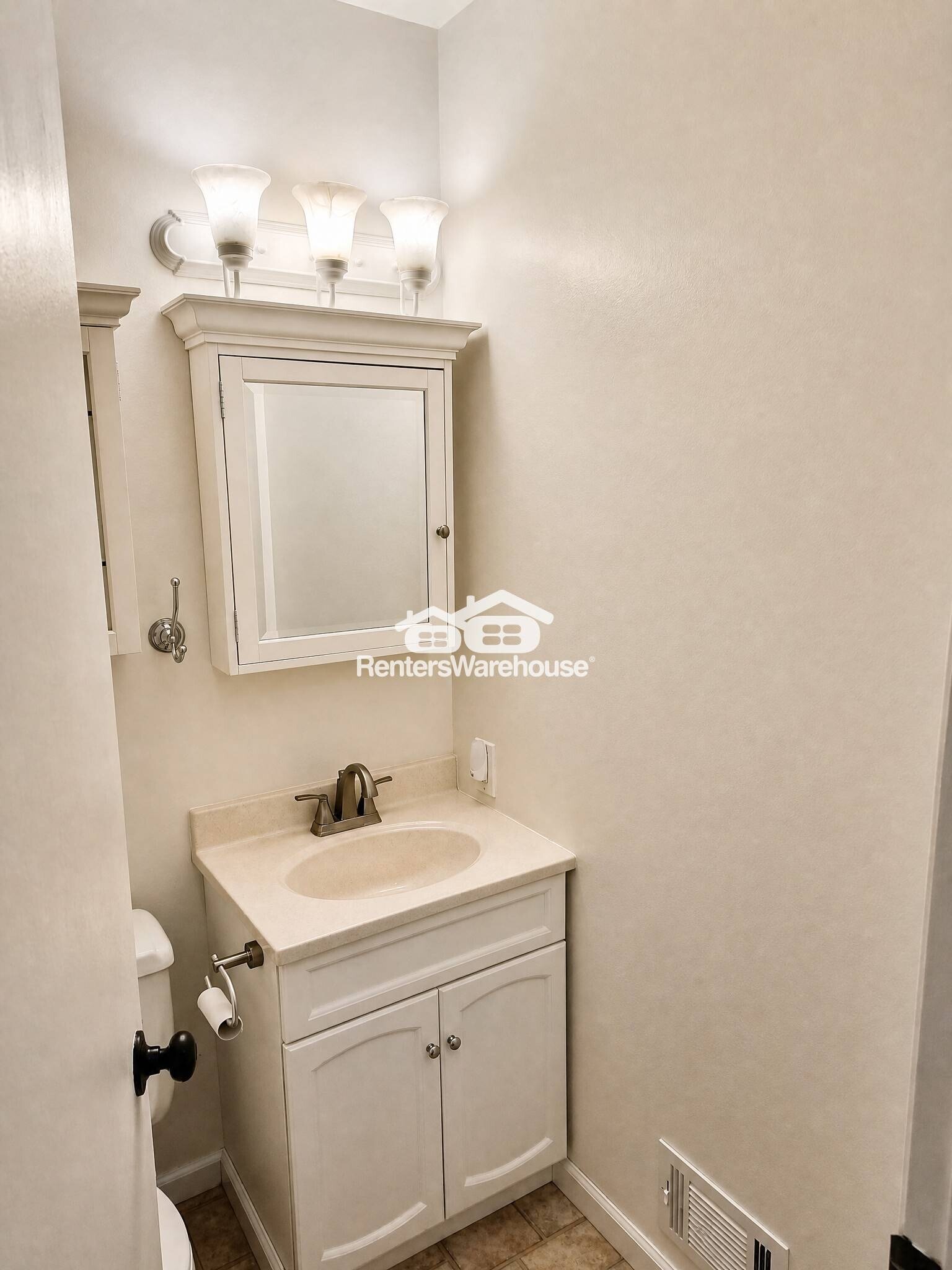 Building Photo - 2775 Upland Ct