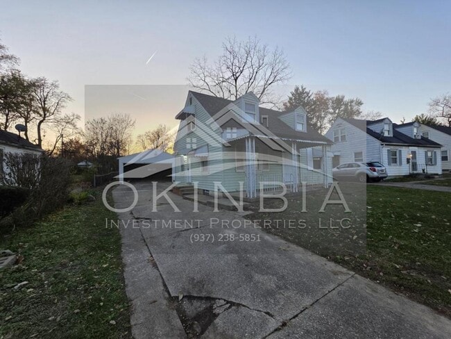 Building Photo - 323 Verona Rd