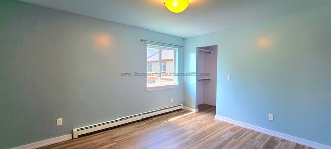 Building Photo - *** Beautiful Condo - 3Bed 2Bath ***