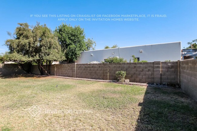 Building Photo - 4415 W Acoma Dr