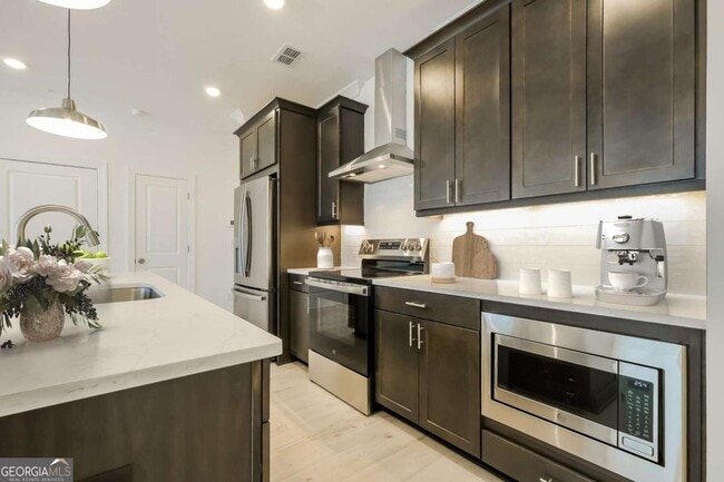 Building Photo - 514 Alice Wy