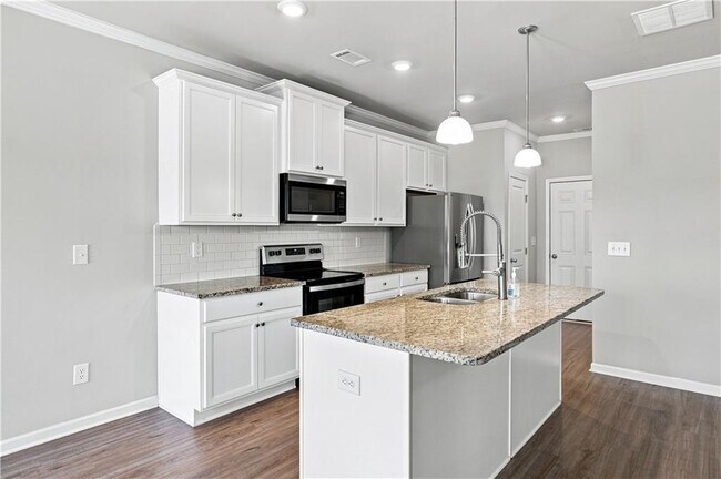 Building Photo - 5149 Fox Den Rd