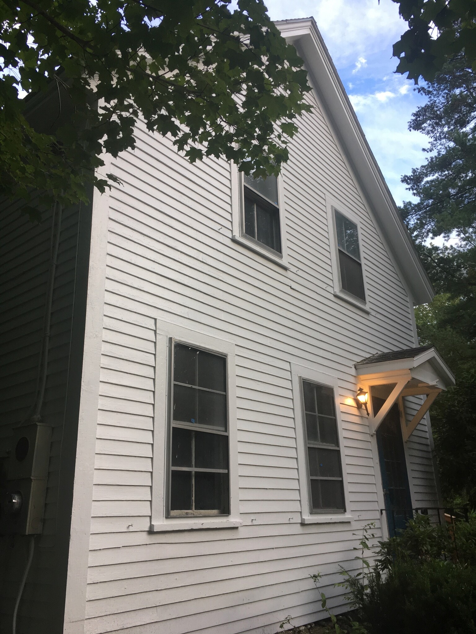 Building Photo - 468 Union St