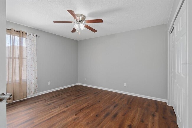 Building Photo - 1555 Harrier Dr