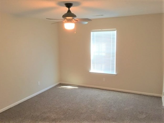 Building Photo - 12 Willow Lakes Dr