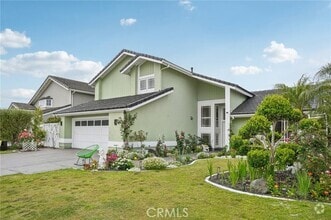 Building Photo - 17675 Rainglen Ln