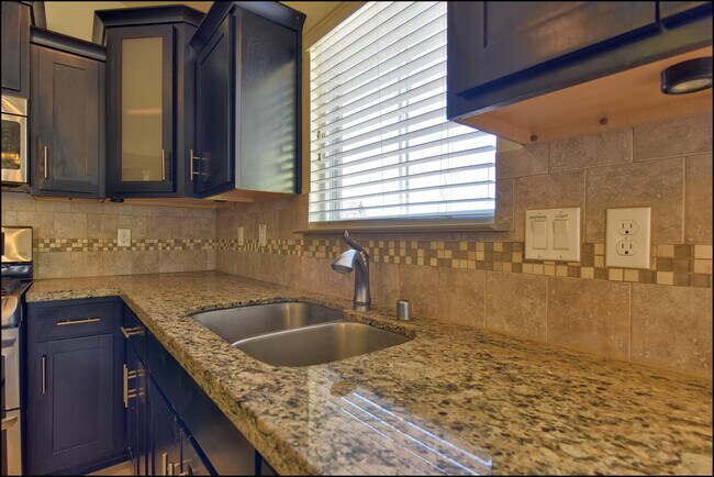 Building Photo - 4957 Margarita Talamantes