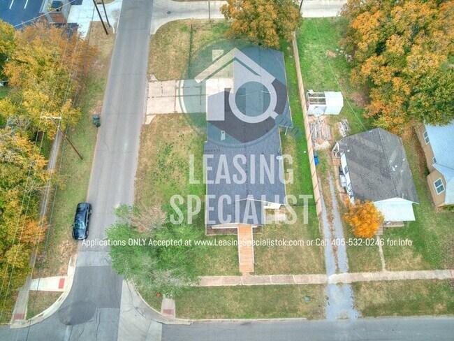 Building Photo - Norman 3 Bed 2 Bath New Custom Build Available for Immediate Move!!