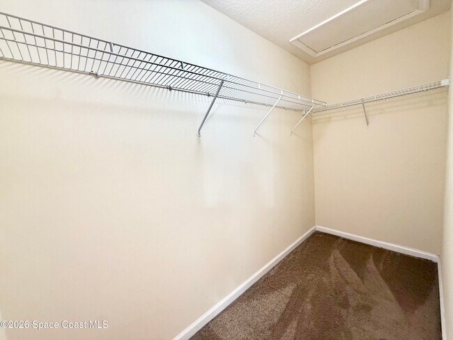 Building Photo - 2655 Revolution St