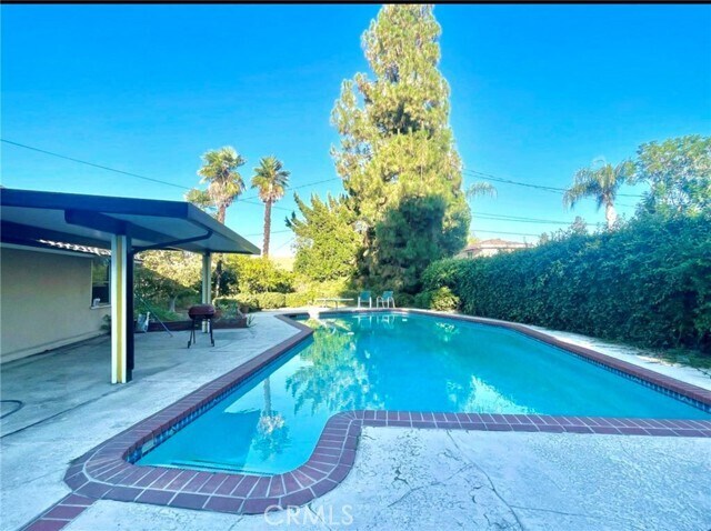 Building Photo - 728 Hunter Dr