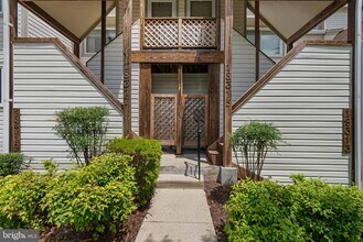 Building Photo - 18315 Leman Lake Dr