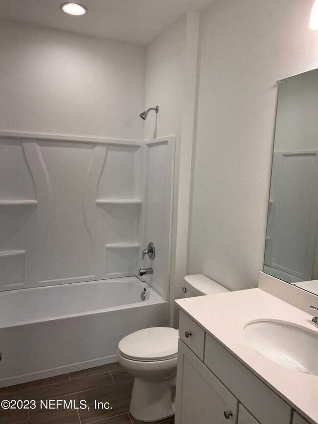 Building Photo - 20 Wilgrove Pl