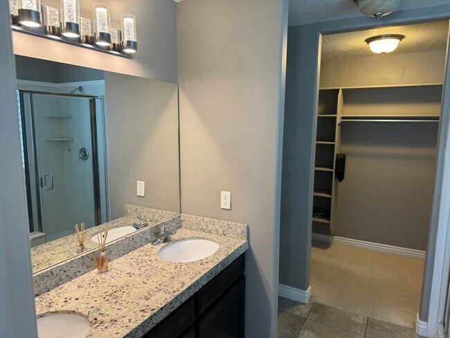Building Photo - 6288 Peten Way S