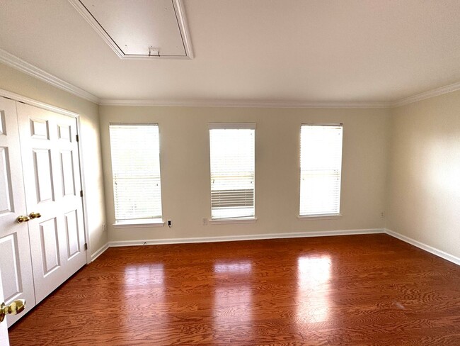 Building Photo - 3BR/3BA Townhouse in Ballantyne