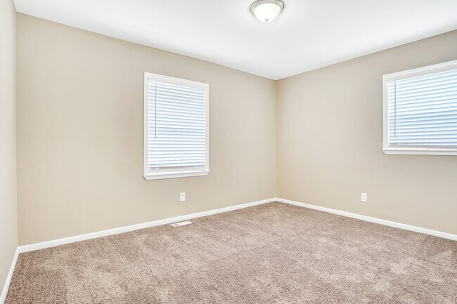 Building Photo - 1154 Penn Ct Se