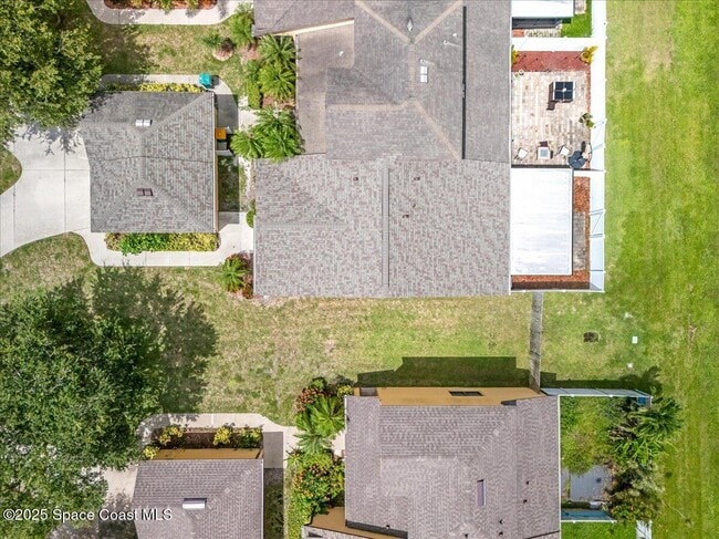 Building Photo - 890 Luminary Cir