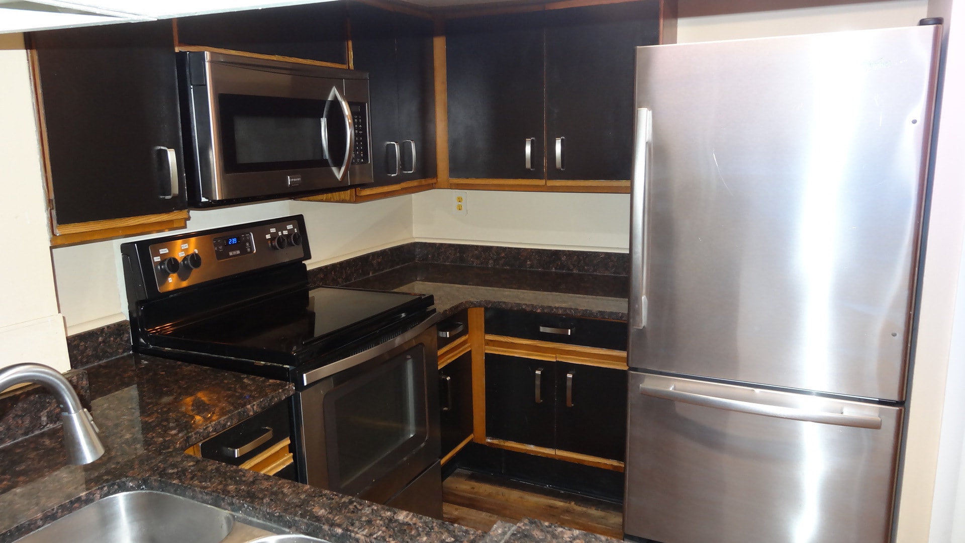 Building Photo - 225 Briarcrest Dr