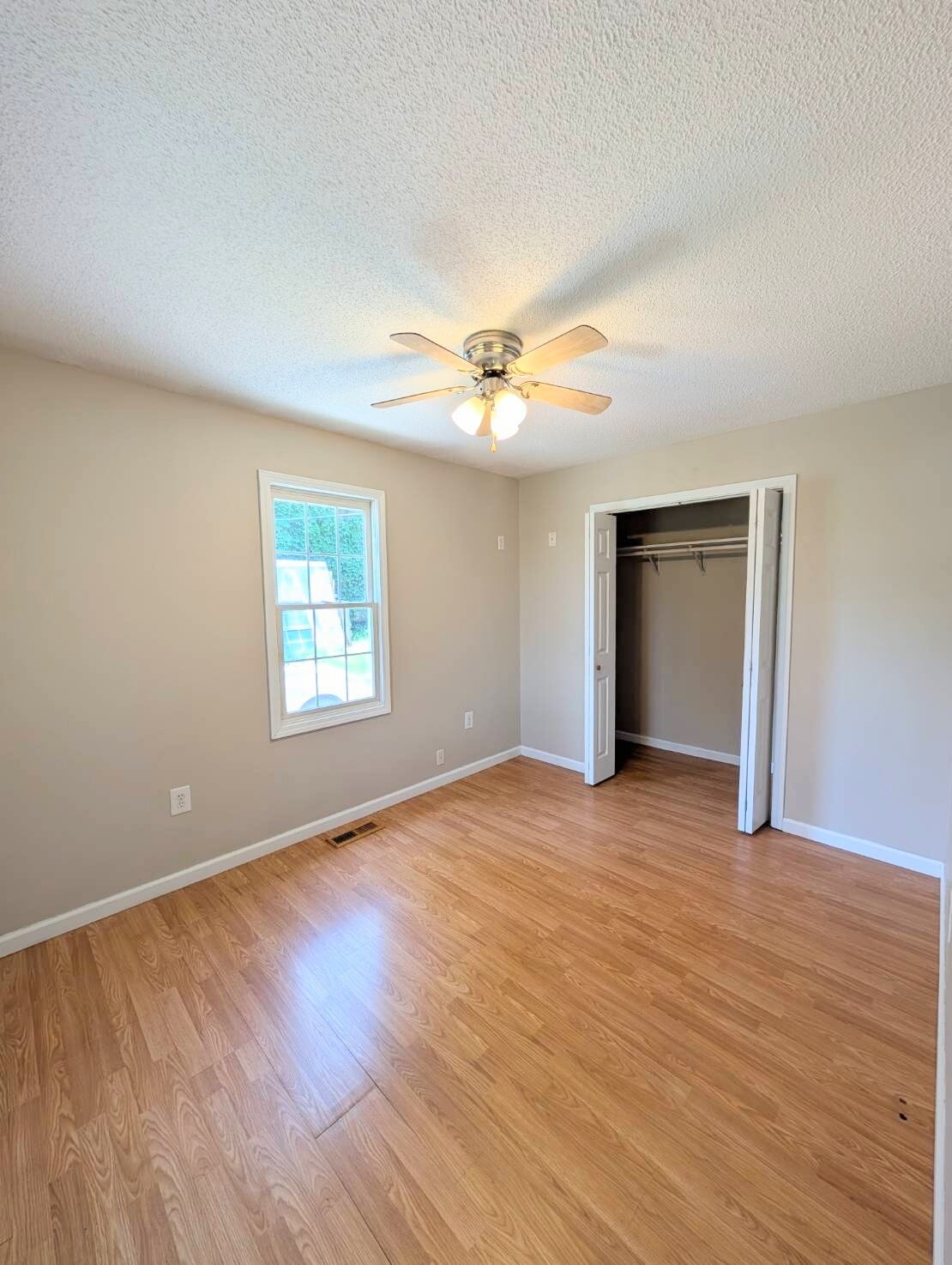 Building Photo - 358 Henson Ln