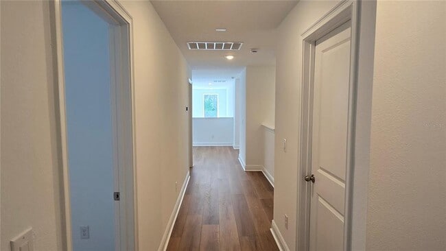 Building Photo - 2268 Broadbrook Dr