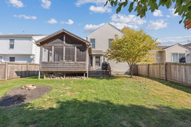 Building Photo - 8573 Olenbrook Dr