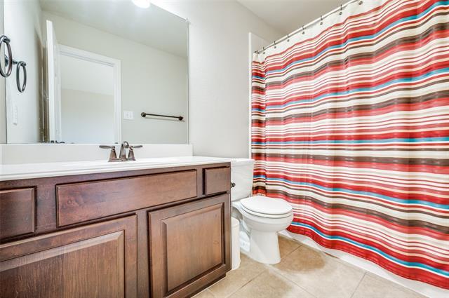 Building Photo - 5312 Grovewood Dr