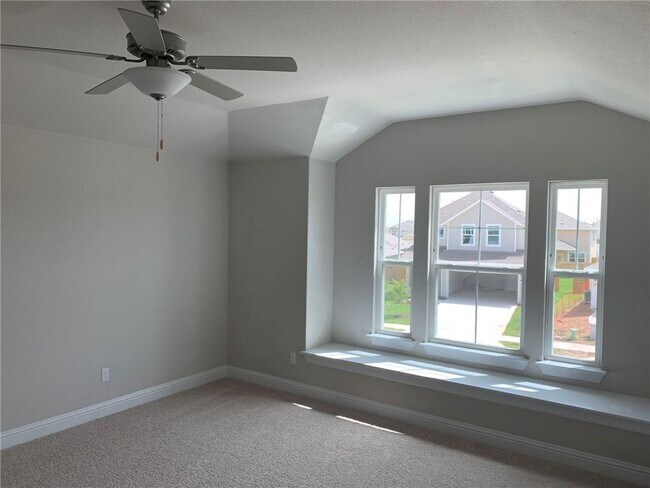 Building Photo - 109 White Dunes Dr