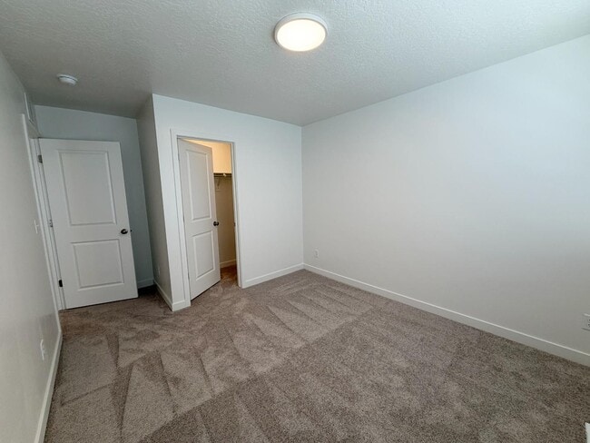 Building Photo - 502 S 1140 W