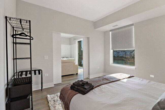 Building Photo - 28294 Ferry Rd