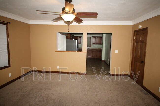Building Photo - 826 Tayco St