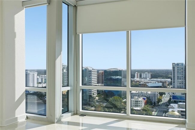 Building Photo - 150 E Robinson St