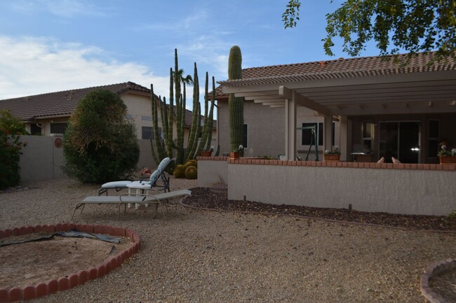 Building Photo - Furnished Rental, 55+, Move In Today!