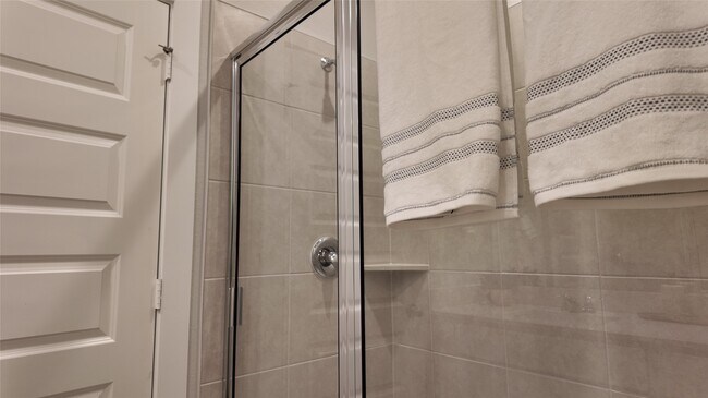 Building Photo - 8519 Blueberry Ash St