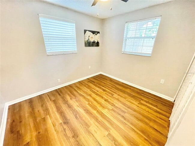 Building Photo - 813 S Fremont Ave