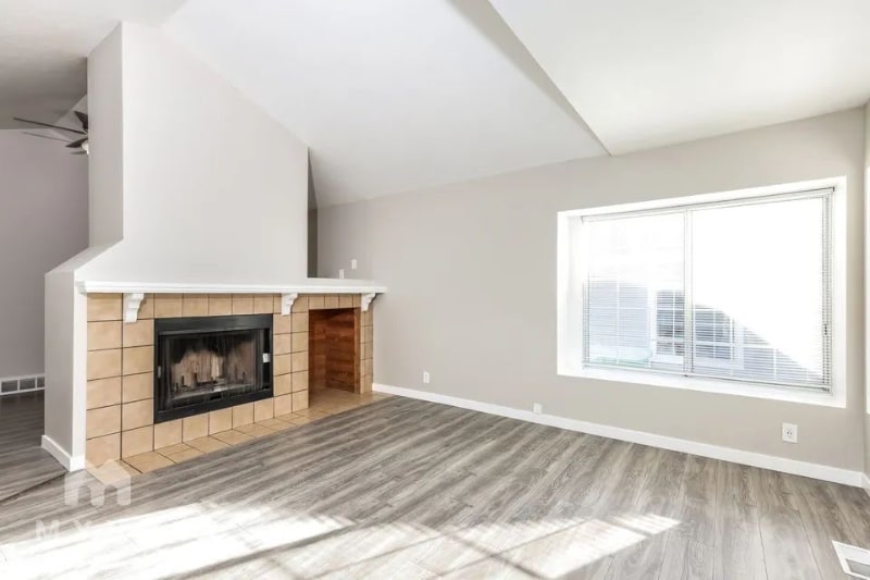 Building Photo - 3130 Green Acre Dr