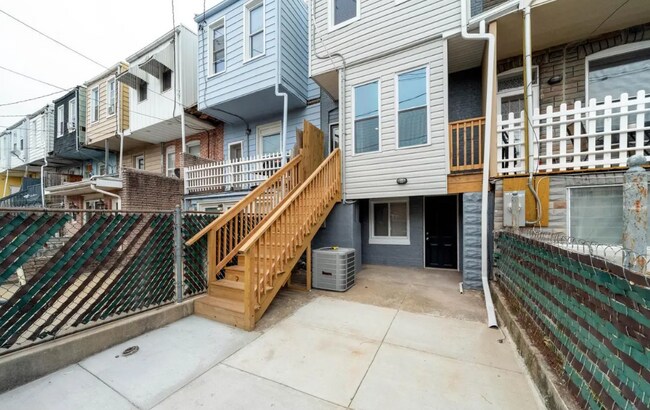 Building Photo - 41 N Linwood Ave