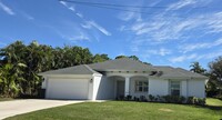 Building Photo - 5996 NW Baynard Dr